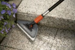 Gardena Zwenkschrobber Cleansystem 6 Gardena Zwenkschrobber Cleansystem -Gardena Verkoopwinkel 901090501 2 GARDENA20ZWENKSCHROBBER20CLEANSYSTEM