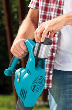 Gardena Accujet Li-18 Bladblazer -Gardena Verkoopwinkel 967276301 5 GARDENA20ACCUJET20LI 1820BLADBLAZER209335